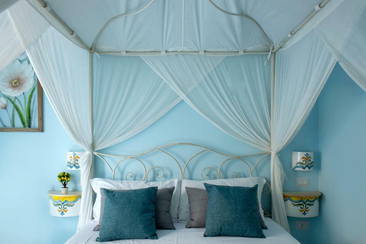Regina Elena Bed and Breakfast Napels Buitenkant foto