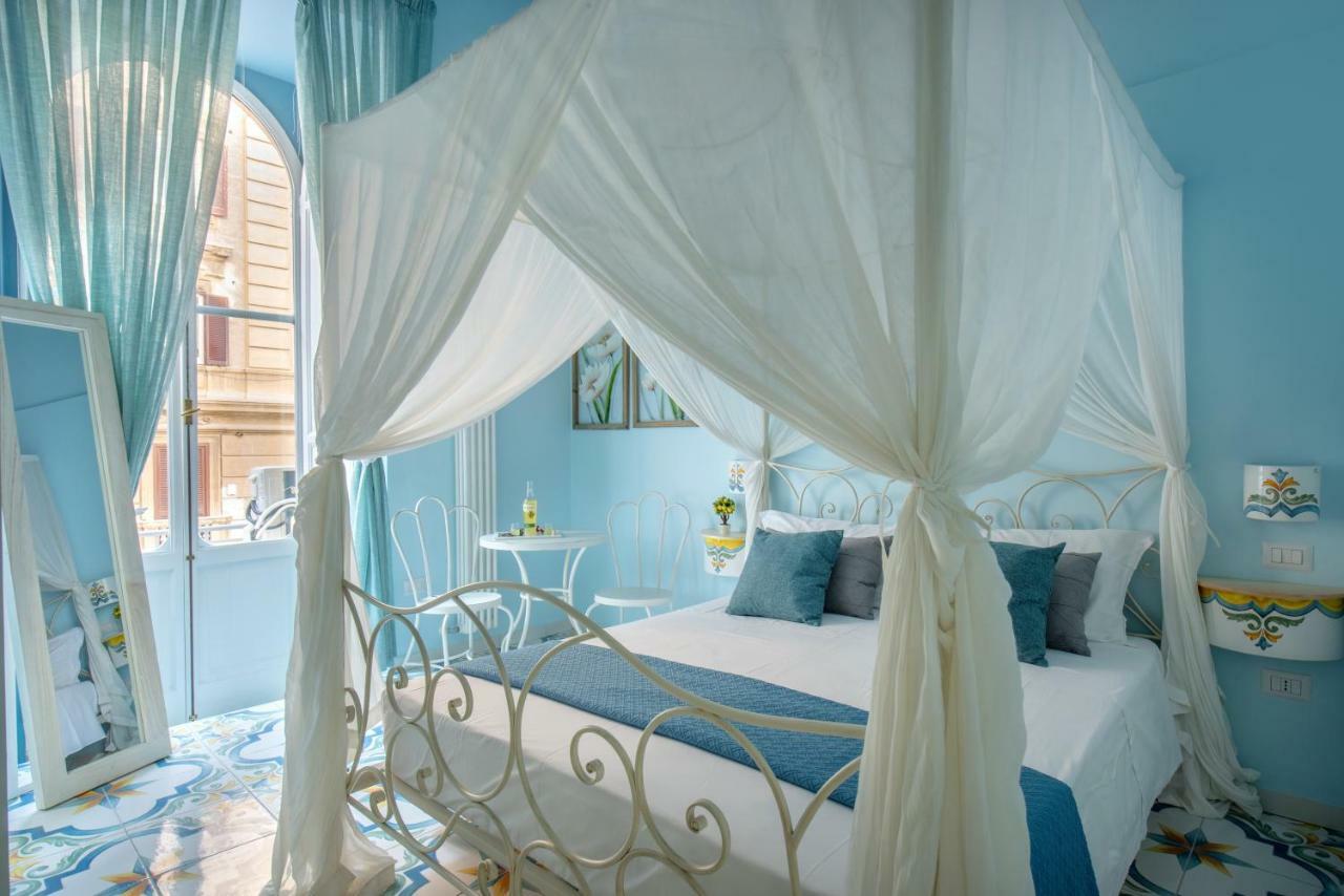 Regina Elena Bed and Breakfast Napels Buitenkant foto